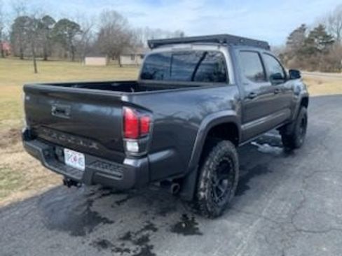 Used 2021 Toyota Tacoma Limited w/ Nightshade Package image 11