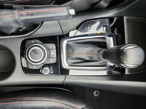 Used 2015 MAZDA MAZDA3 i Grand Touring image 20