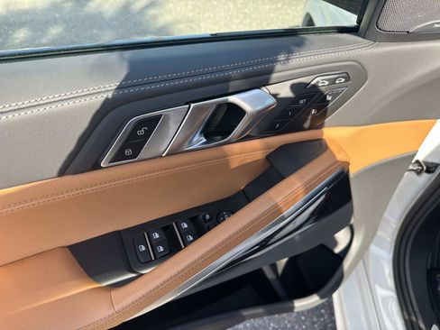 New 2026 BMW X6 xDrive40i image 19