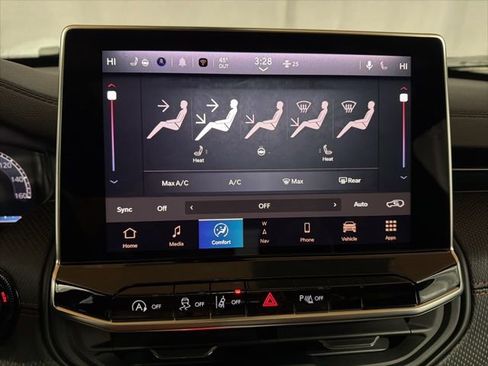 New 2026 Jeep Compass Trailhawk w/ Sun, Sound & Navigation Group image 25