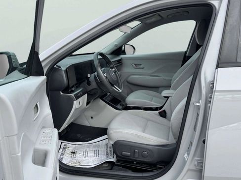 Used 2024 Hyundai Kona SEL w/ Convenience Package AWD/4WD image 19