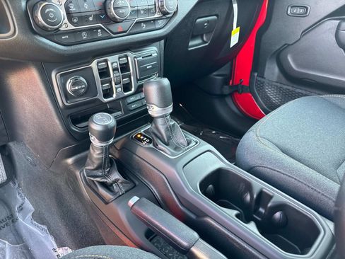 New 2025 Jeep Wrangler Sport S AWD/4WD image 27