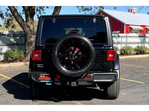 Used 2023 Jeep Wrangler Sahara w/ Dual Top Group image 4