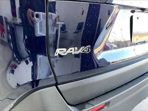 Used 2024 Toyota RAV4 XLE image 42