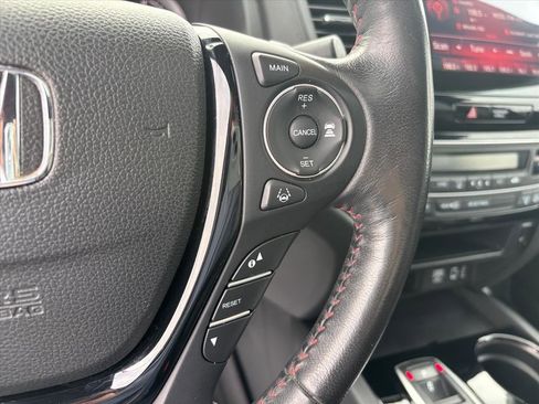 Used 2020 Honda Ridgeline Black Edition image 16