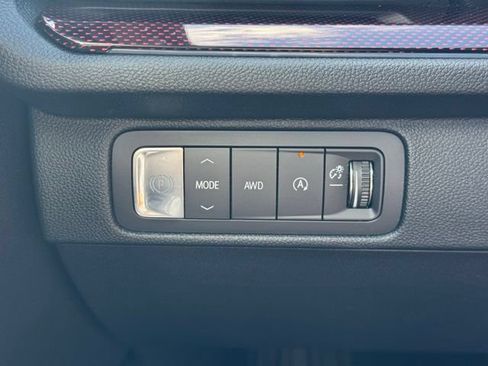 Used 2026 Chevrolet Traverse Z71 w/ Driver Confidence Package AWD/4WD image 35