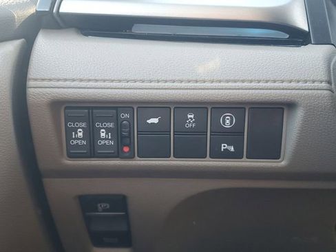 Used 2023 Honda Odyssey Touring image 26