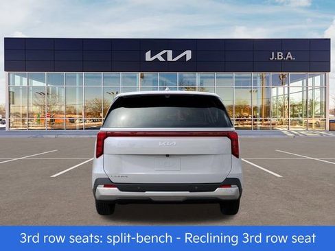 New 2026 Kia Carnival EX FWD image 5