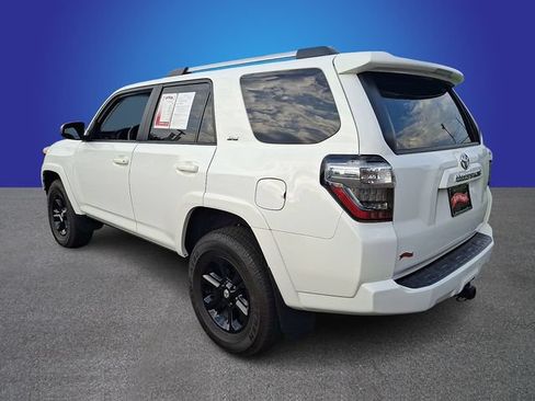 Used 2024 Toyota 4Runner SR5 AWD/4WD image 6