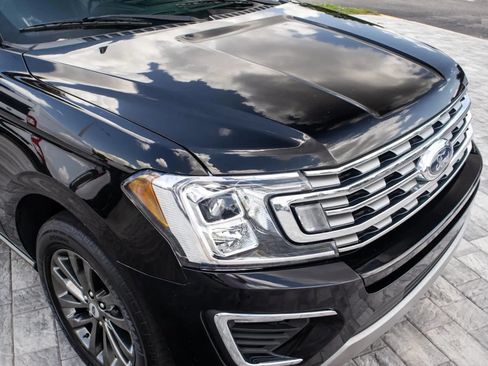 Used 2020 Ford Expedition Limited RWD image 13