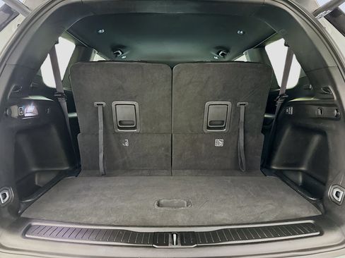 Used 2024 Jeep Grand Cherokee L Laredo image 30