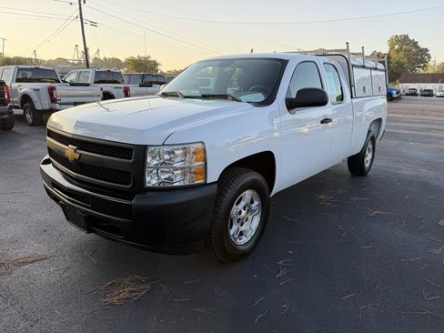 Used 2013 Chevrolet Silverado 1500 W/T RWD image 8