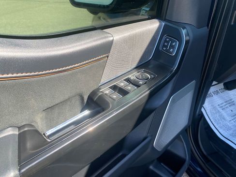 Used 2022 Ford F150 Platinum image 13