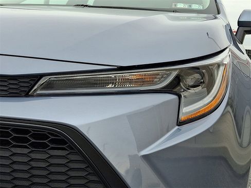 Certified 2022 Toyota Corolla LE image 29