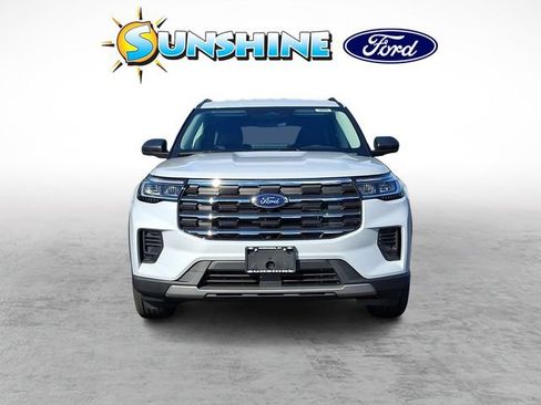 New 2026 Ford Explorer Active AWD/4WD image 2