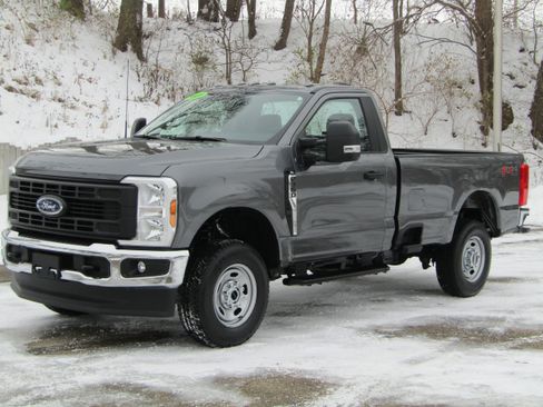 New 2025 Ford F350 XL w/ FX4 Off-Road Package image 8