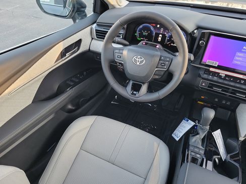 New 2026 Toyota Camry XLE image 14