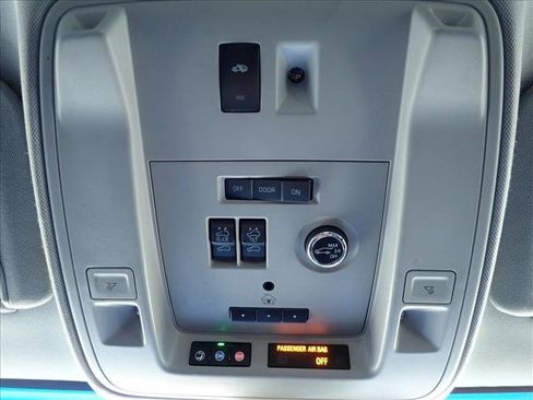 Used 2020 Cadillac Escalade Luxury AWD/4WD image 26