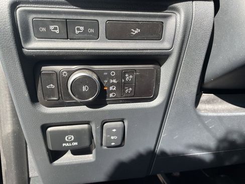 Used 2023 Ford F150 Lariat w/ Equipment Group 502A High image 20