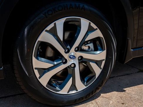 Used 2020 Subaru Outback Touring w/ Popular Package #2 AWD/4WD image 14