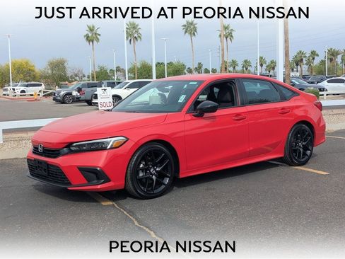 Used 2024 Honda Civic Sport image 1