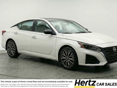 Used 2025 Nissan Altima 2.5 SV