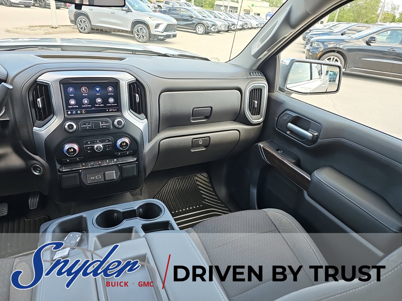Used 2019 GMC Sierra 1500 SLE w/ SLE Value Package AWD/4WD image 28