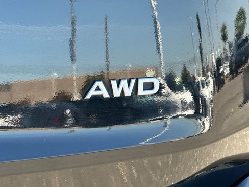 Certified 2024 Nissan Rogue S AWD/4WD image 27