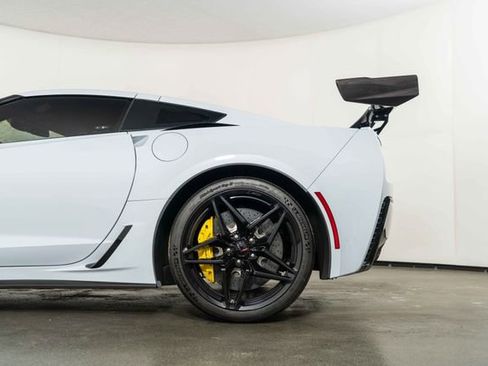 Used 2019 Chevrolet Corvette ZR1 w/ ZTK Track Performance Package image 13