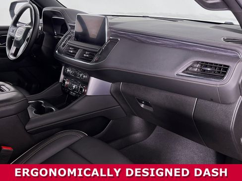 Used 2024 GMC Yukon XL SLT image 22