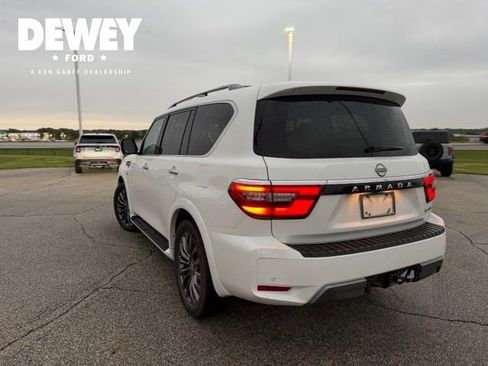 Used 2022 Nissan Armada Platinum w/ Captain's Chairs Package AWD/4WD image 11
