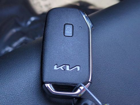 Used 2022 Kia K5 GT-Line w/ GT-Line FWD Premium Package image 28