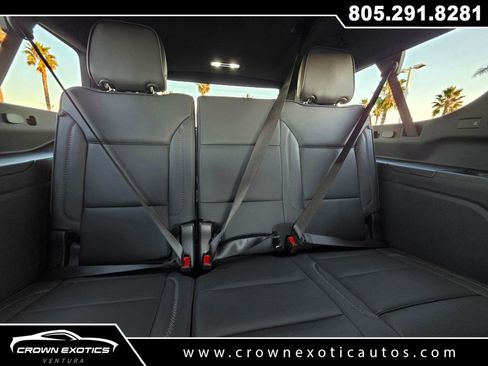 Used 2025 GMC Yukon XL Denali image 22
