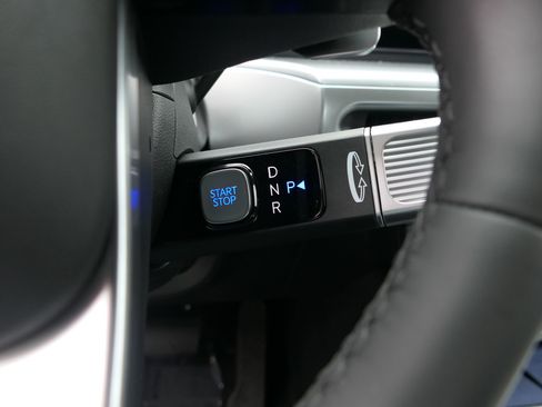 New 2026 Hyundai Ioniq 9 Limited AWD/4WD image 11