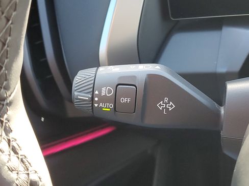 New 2026 BMW X3 xDrive30 w/ Premium Package image 14