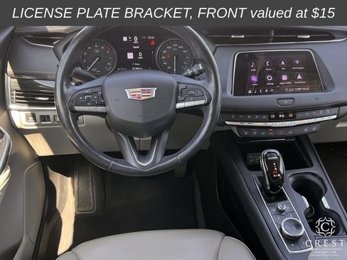 Used 2020 Cadillac XT4 Premium Luxury FWD image 11