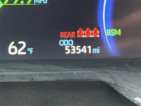 Used 2023 Toyota RAV4 SE image 29