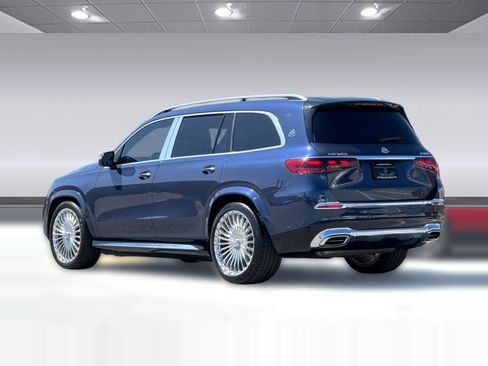 Used 2024 Mercedes-Benz Maybach GLS 600 4MATIC image 3