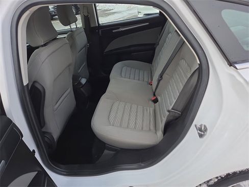 Used 2016 Ford Fusion S image 28