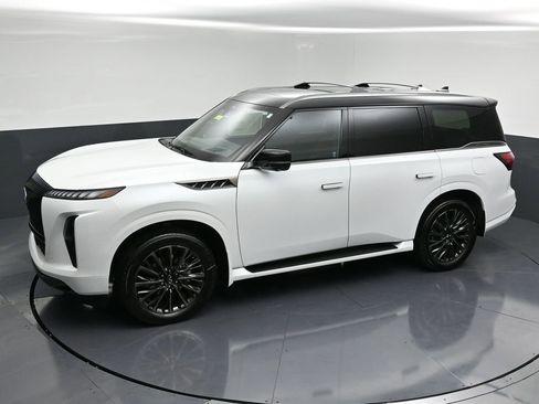 New 2026 INFINITI QX80 Autograph image 30