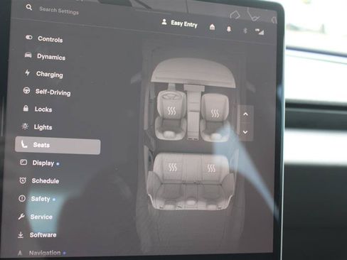 Used 2024 Tesla Model 3 Long Range RWD image 17