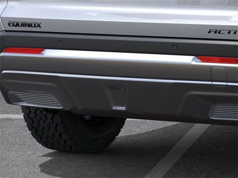 New 2026 Chevrolet Equinox ACTIV w/ Convenience Package III image 14