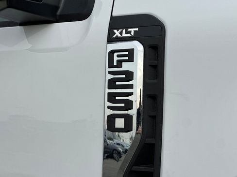 New 2026 Ford F250 XLT image 23