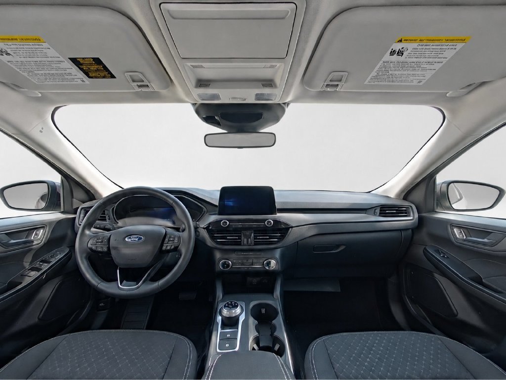 Used 2025 Ford Escape Active AWD/4WD image 3