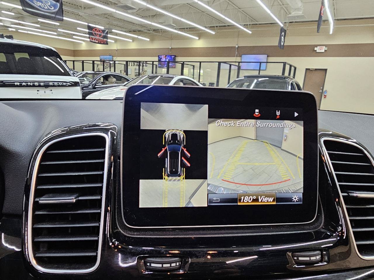 Used 2018 Mercedes-Benz GLE 350 w/ Premium 1 Package image 34