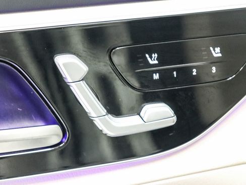 Used 2023 Mercedes-Benz GLC 300 4MATIC image 21