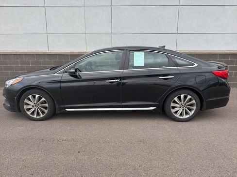 Used 2017 Hyundai Sonata Sport w/ Value Edition Package 02 image 3