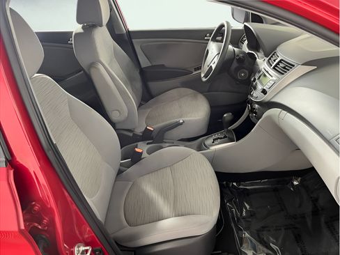 Used 2017 Hyundai Accent SE FWD image 16