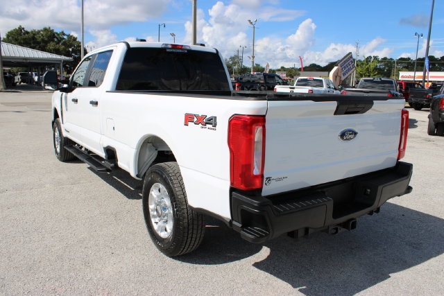 Used 2025 Ford F250 XL w/ FX4 Off-Road Package AWD/4WD image 8