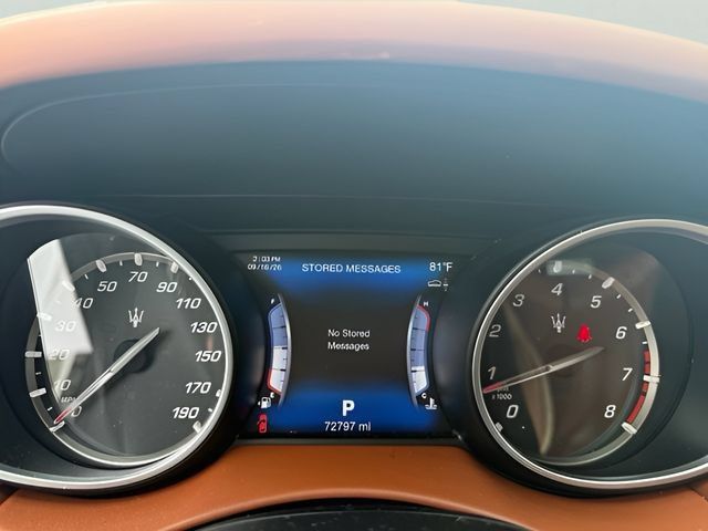 Used 2017 Maserati Levante w/ Luxury Package AWD/4WD image 17